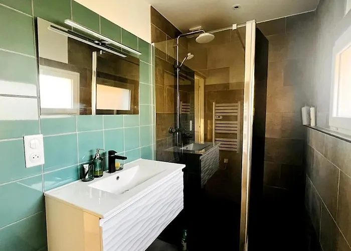 Апартаменты Betia Cocoon Et Serenite, Proche Canal Du Midi Grisolles (Tarn-et-Garonne)